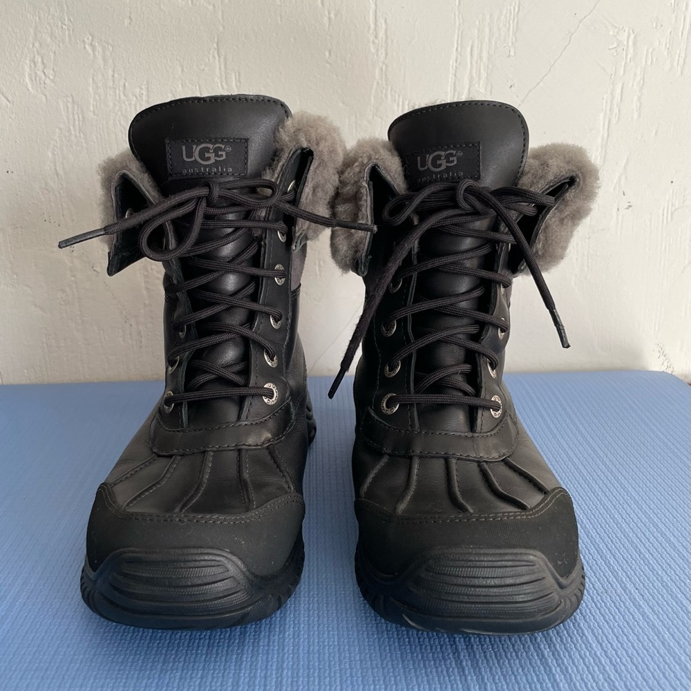 UGG ADIRONDACK BLACK/GRAY LEATHER VWATERPROOF BOOTS SZ 8